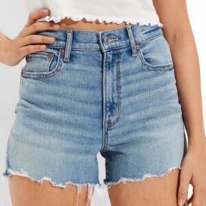 High rise 90s boyfriend shorts